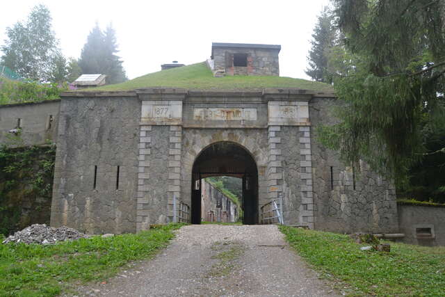 L'entrée du fort du Mont à Albertville. VAUBOURG Cédric