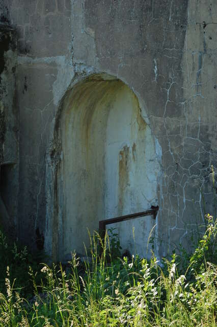 Latrines de l'abri de combat de Saint–Adrien. VAUBOURG Cédric