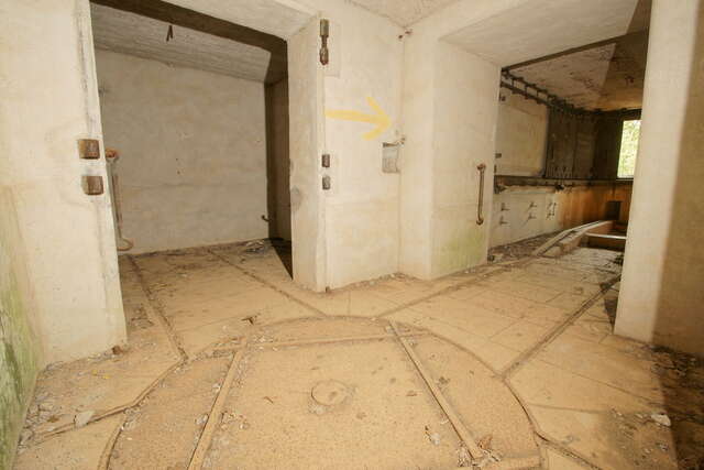 L'intérieur de la casemate de projecteur du fort de Frouard. Jean-Philippe Guichard