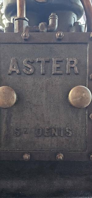 Détail d'un moteur l'Aster type D15 de 15 HP, de 1914 - Edouard ROETHLISBERG