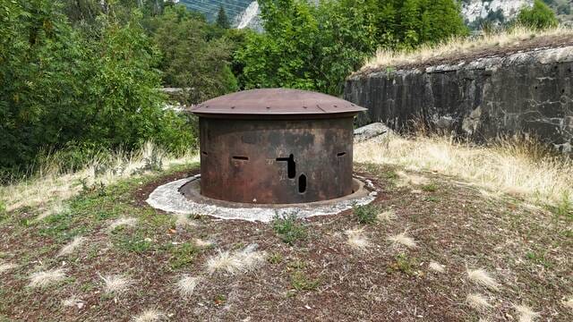 Une tourelle de mitrailleuses de la batterie de Vulmix. VAUBOURG Lucas