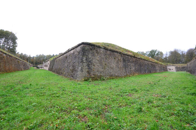 Le fossé au saillant 4. VAUBOURG Cédric