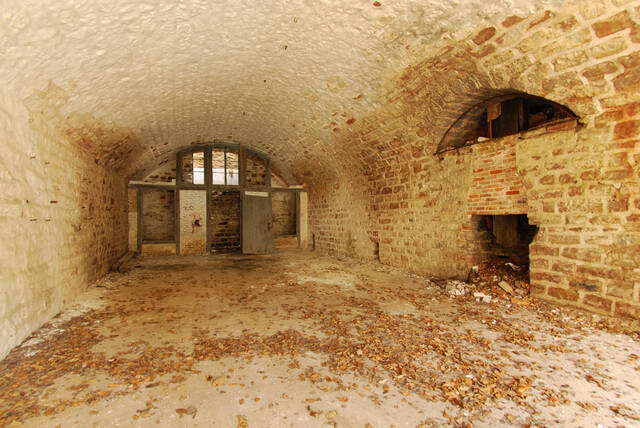 Une des casemates du casernement. VAUBOURG Julie