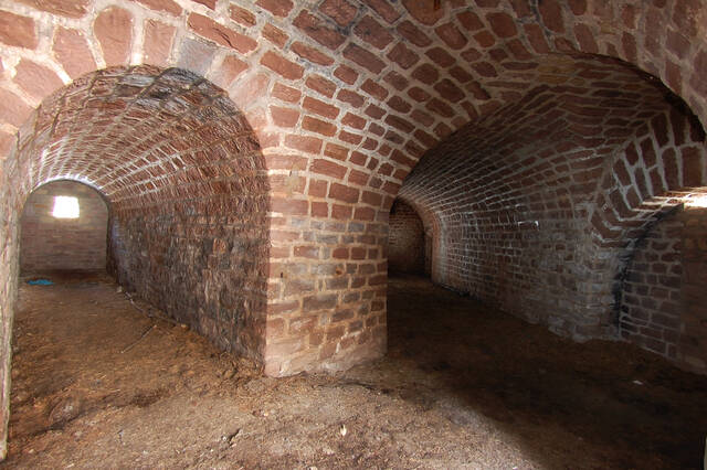 Une traverse abri proche de la galerie principale. VAUBOURG Cédric