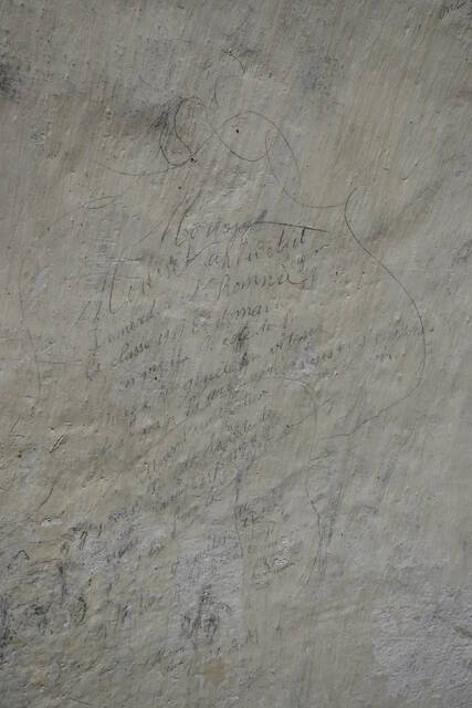 Un graffiti à l'intérieur du poste optique. VAUBOURG Julie