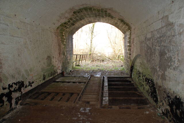 Le dessus du pont à effacement latéral à chariot automoteur. VAUBOURG Julie