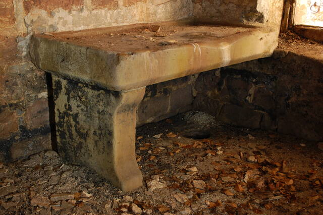 Un lavoir dans la boulangerie. VAUBOURG Julie