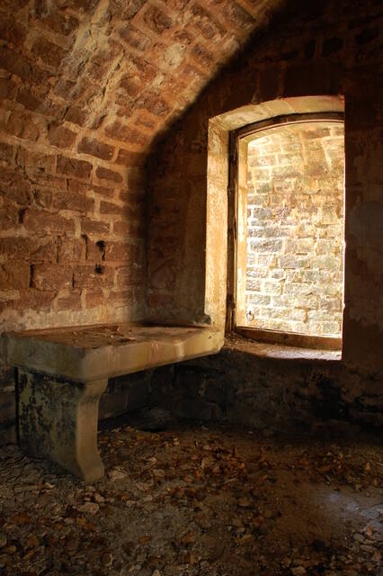 Un lavoir dans la boulangerie. VAUBOURG Julie