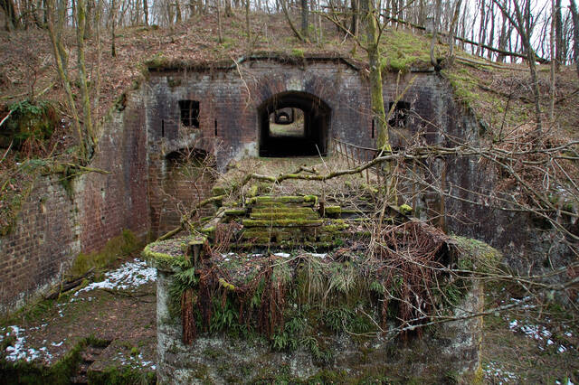 L'entrée du fort de la Mouche. VAUBOURG Cédric