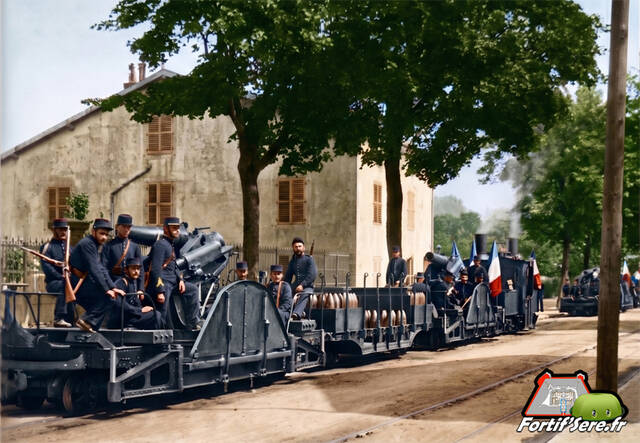 Manœuvre d'un convoi Péchot de transport d'affûts trucs à avenue de la Fontenelle à Epinal en 1904. Lionel PRACHT