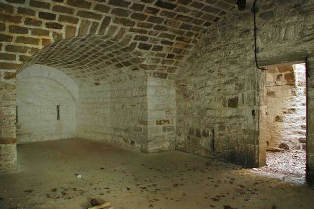 Un magasin du fort. VAUBOURG Julie