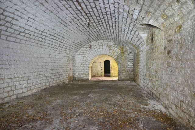 Un des magasins de l'artillerie. VAUBOURG Cédric