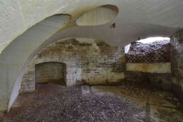 La casemate à tir indirect Est. VAUBOURG Cédric