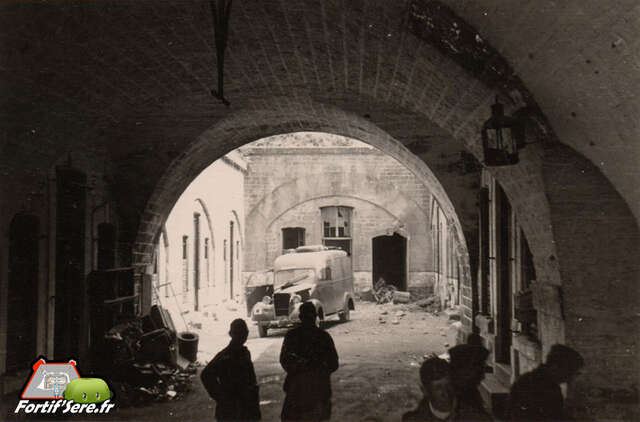 Les allemands au fort de Razimont en juin 1940 - Lionel PRACHT